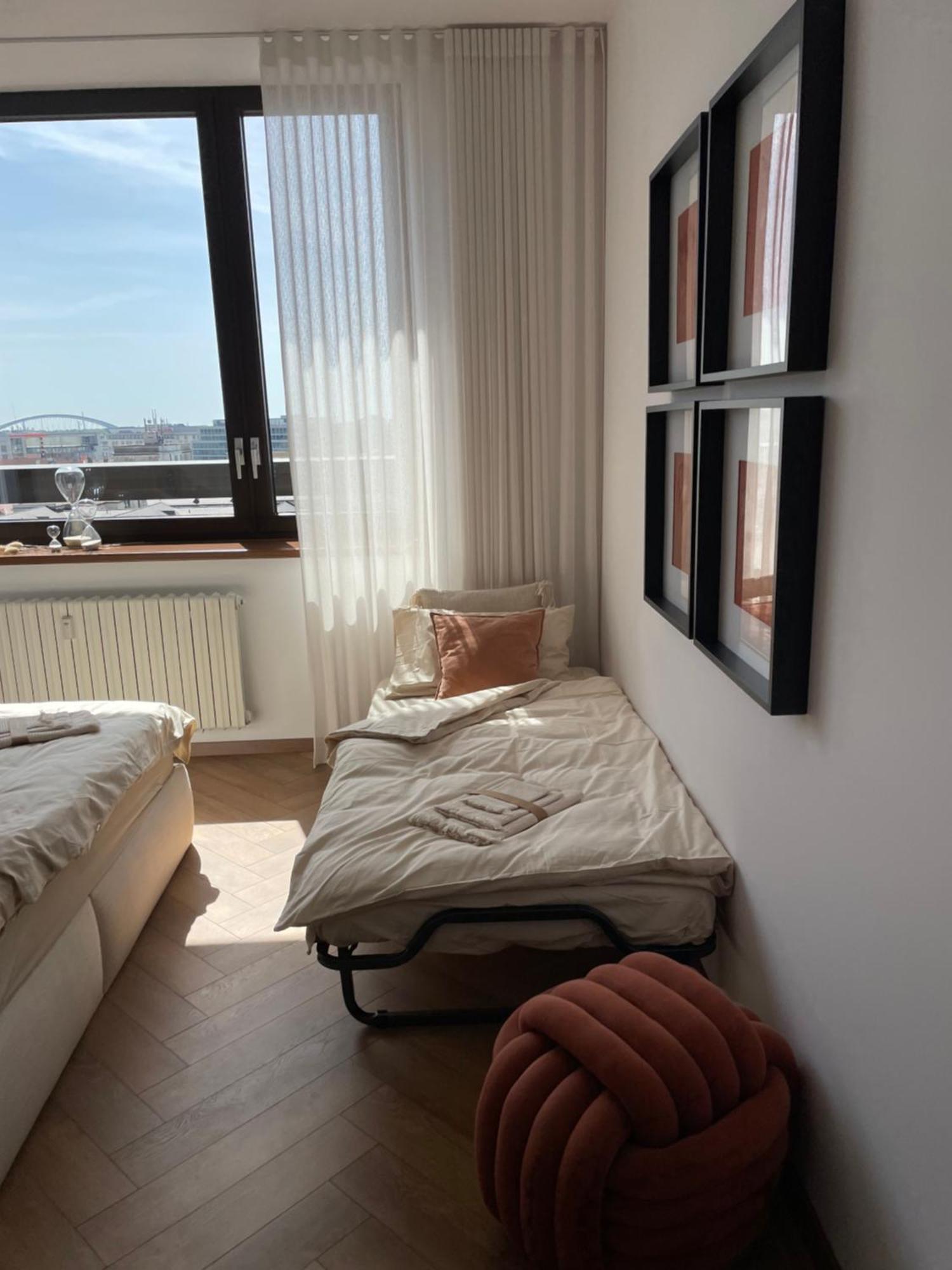 Panorama View Design Apt In Old Town - Free Parking Bratislava Exterior photo